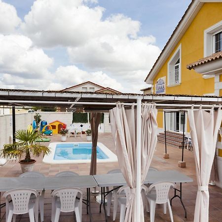 Tiara Vacaciones Villa Nava de la Asuncion Bagian luar foto