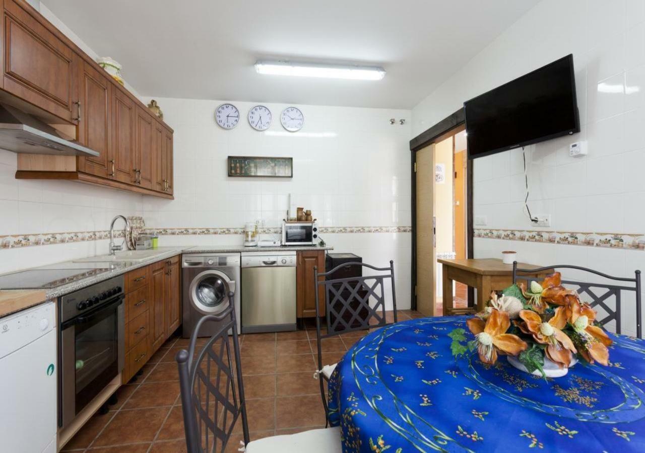 Tiara Vacaciones Villa Nava de la Asuncion Bagian luar foto